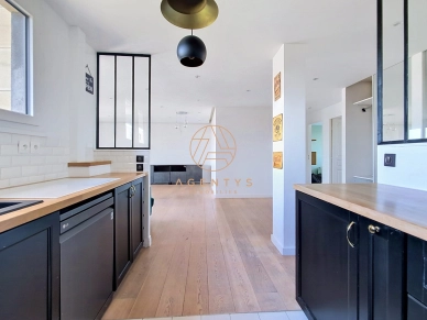 Appartement à vendre 3 pièces de 82 m² à Saint-Maur-des-Fossés