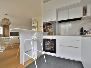 Appartement à vendre 2 pièces de 61 m² à Saint-Maur-des-Fossés