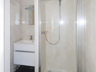 Appartement à vendre 1 pièces de 27 m² à Saint-Maur-des-Fossés