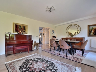 Appartement à vendre 6 pièces de 117,91 m² à Saint-Maur-des-Fossés
