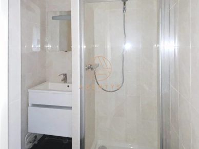 Appartement à vendre 1 pièces de 27 m² à Saint-Maur-des-Fossés