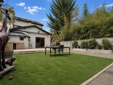 Maison à vendre 6 pièces de 175 m² à Champigny-sur-Marne