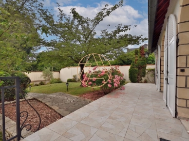 Maison à vendre 7 pièces de 147 m²