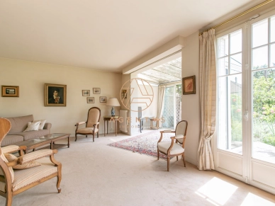 Maison à vendre 7 pièces de 125,83 m² à Saint-Maur-des-Fossés