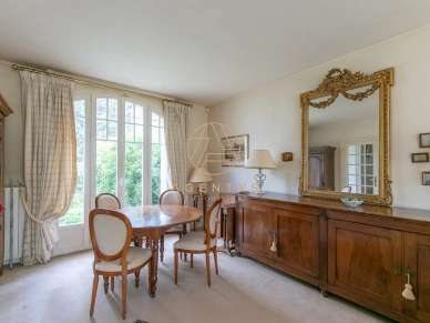 Maison à vendre 7 pièces de 125,83 m² à Saint-Maur-des-Fossés