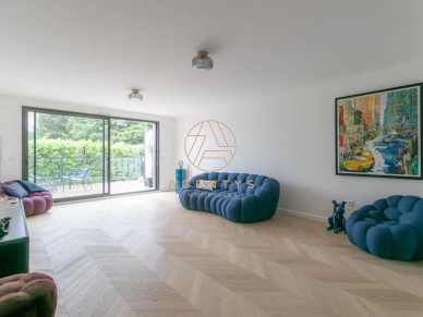 Appartement à vendre 4 pièces de 98 m² à Saint-Maur-des-Fossés