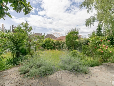 Maison à vendre 7 pièces de 125,83 m² à Saint-Maur-des-Fossés