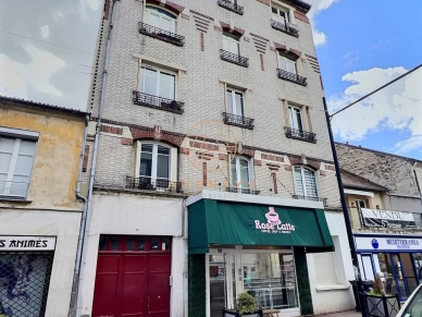 Appartement à louer 2 pièces de 28,32 m² à Saint-Maur-des-Fossés
