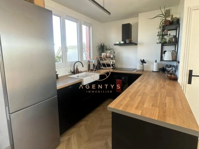 Appartement à vendre 2 pièces de 55 m² à Saint-Maur-des-Fossés