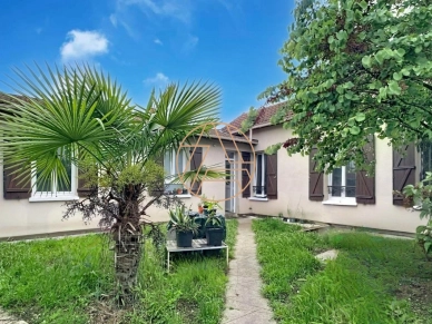 Maison à vendre 3 pièces de 48 m² à Saint-Maur-des-Fossés