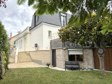 Maison à vendre 5 pièces de 104 m² à Villiers-sur-Marne