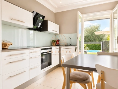 Maison à vendre 5 pièces de 104 m² à Villiers-sur-Marne