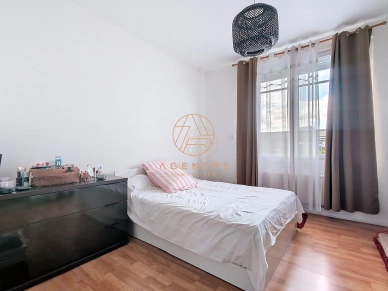 Maison à vendre 5 pièces de 105,25 m² à Créteil