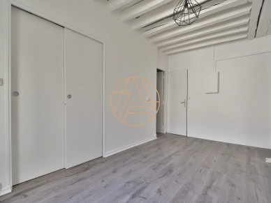 Appartement à vendre 2 pièces de 25,67 m² à Paris