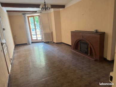 Maison à vendre 5 pièces de 92 m² à Jouques