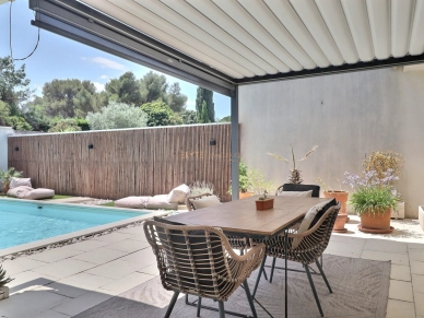 Maison à vendre 5 pièces de 120 m² à Saint-Chamas