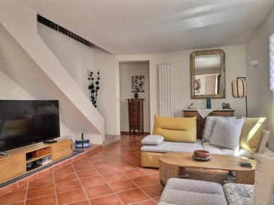 Maison à vendre 4 pièces de 207,17 m² à Camps-la-Source