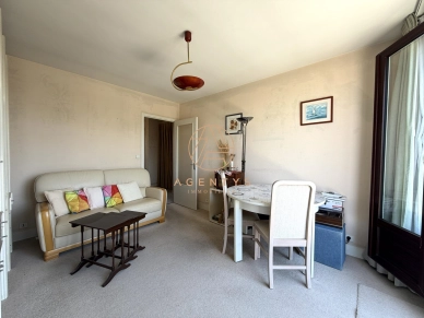 Appartement à vendre 2 pièces de 41,78 m² à Saint-Maur-des-Fossés