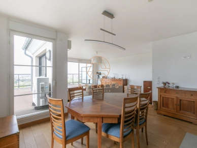 Appartement à vendre 6 pièces de 130,21 m² à Chennevières-sur-Marne