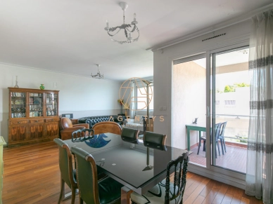 Appartement à vendre 5 pièces de 100,05 m² à Saint-Maur-des-Fossés