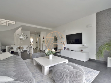 Appartement à vendre 5 pièces de 105 m² à Saint-Maur-des-Fossés