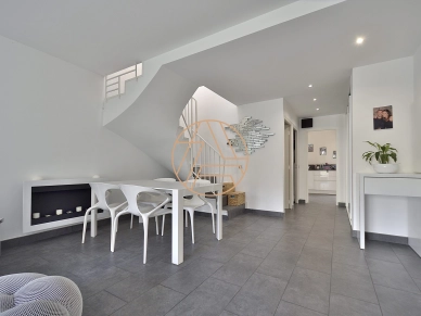Appartement à vendre 5 pièces de 105 m² à Saint-Maur-des-Fossés