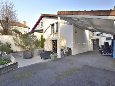 Maison à vendre 4 pièces de 90 m² à Saint-Maur-des-Fossés