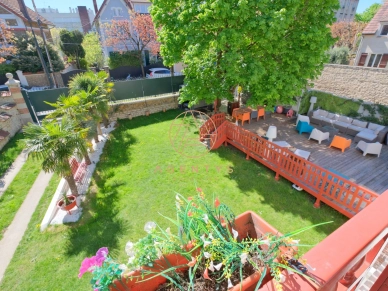 Maison à vendre 12 pièces de 384,42 m² à Joinville-le-Pont
