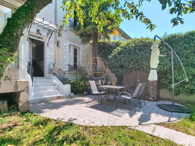 Maison à vendre 5 pièces de 100,28 m² à Saint-Maur-des-Fossés