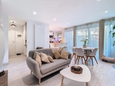 Appartement à vendre 3 pièces de 65 m² à Saint-Maur-des-Fossés