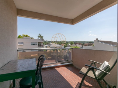 Appartement à vendre 5 pièces de 100,05 m² à Saint-Maur-des-Fossés