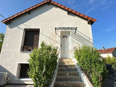 Maison loué 4 pièces de 80 m² à Villiers-sur-Marne