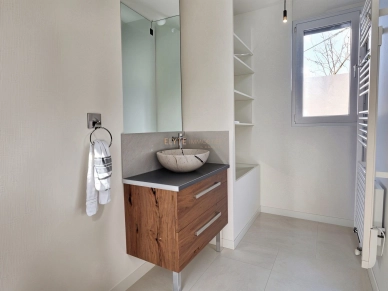 Maison vendu 4 pièces de 105 m² à Jouques