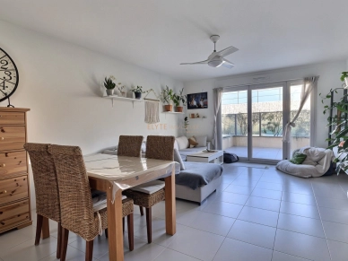 Appartement vendu 3 pièces de 64,44 m² à Rousset