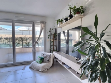 Appartement vendu 3 pièces de 64,44 m² à Rousset