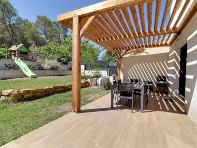Maison vendu 5 pièces de 141,42 m² à Peynier