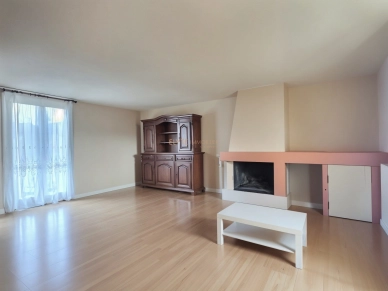 Maison vendu 4 pièces de 100,52 m² à Trets