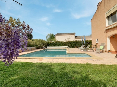 Maison vendu 6 pièces de 135 m² à Peyrolles-en-Provence