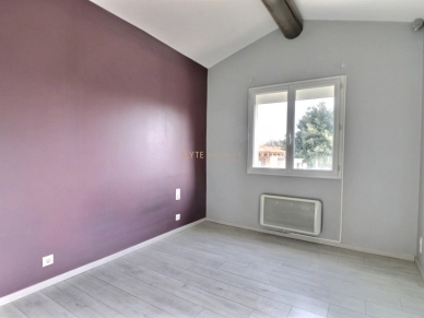Maison vendu 5 pièces de 105 m² à Saint-Chamas