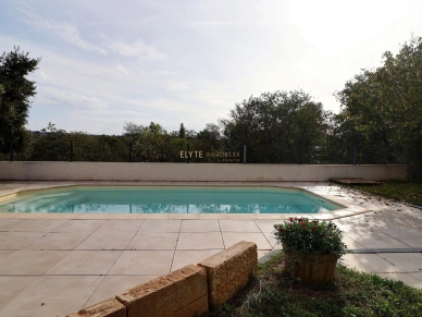 Maison vendu 5 pièces de 105 m² à Saint-Chamas