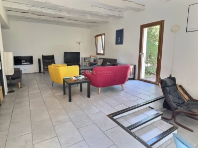 Maison vendu 4 pièces de 160 m² à Jouques