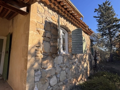 Maison vendu 4 pièces de 135,7 m² à Jouques