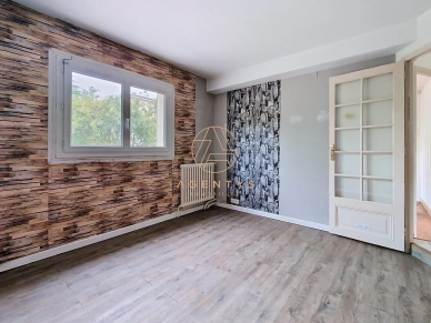 Appartement à vendre 3 pièces de 65,12 m² à Saint-Maur-des-Fossés