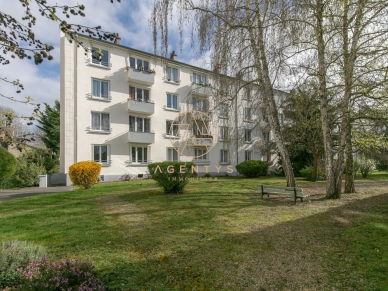 Appartement à vendre 4 pièces de 67,76 m² à Saint-Maur-des-Fossés