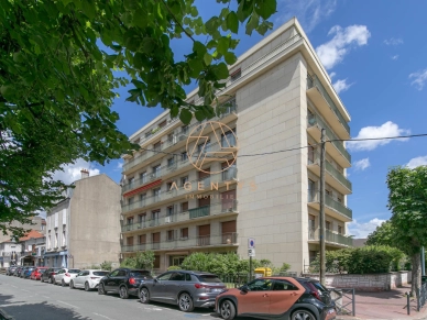 Appartement à vendre 4 pièces de 92 m² à Saint-Maur-des-Fossés