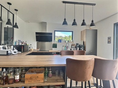 Maison à vendre 4 pièces de 120 m² à Saint-Chamas