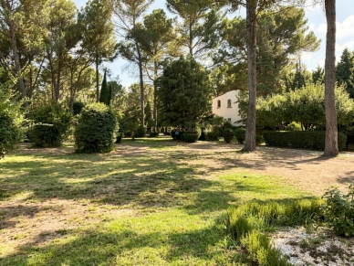 Maison à vendre 7 pièces de 250 m² à Châteauneuf-le-Rouge