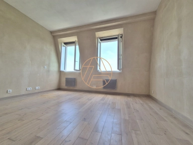 Appartement à vendre 1 pièces de 28 m² à Alfortville