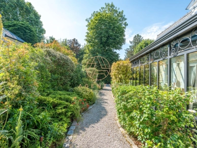 Maison à vendre 9 pièces de 243 m² à Le Perreux-sur-Marne
