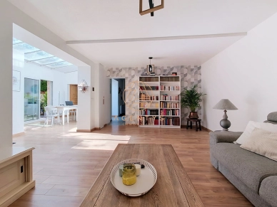 Maison à vendre 8 pièces de 150,02 m² à Saint-Maur-des-Fossés